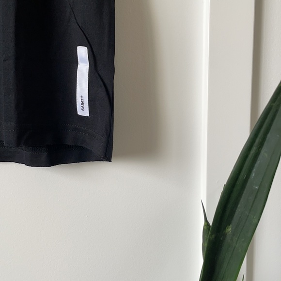 Men’s Saint Morta Black Tee - Picture 5 of 7